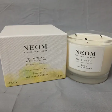 NEOM FEEL REFRESHED SCENTED CANDLE (SICILIAN LEMON & FRESH BASIL) – 420G / 14.8OZ (BOXED)