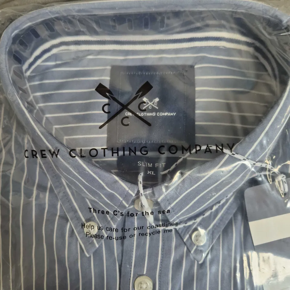CREW CLOTHING COMPANY SLIM FIT FINE STRIPE POPLIN SHIRT – MEN’S XL