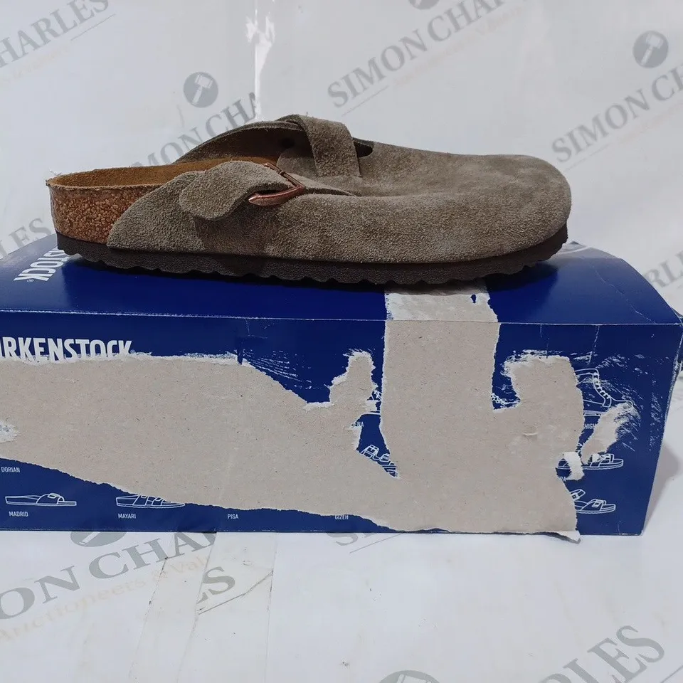 BOXED PAIR OF BIRKENSTOCK BOSTON SLIP-ON SHOES IN TAUPE COLOUR UK SIZE 5