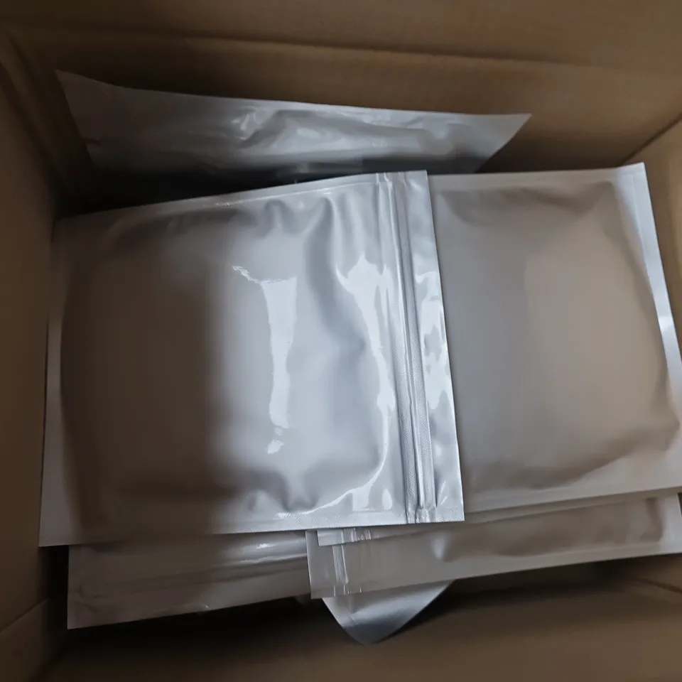 APPROXIMATELY 20 VENTA 335 WHITE FLEXIBLE LED STRIPS (ILQ1.4)