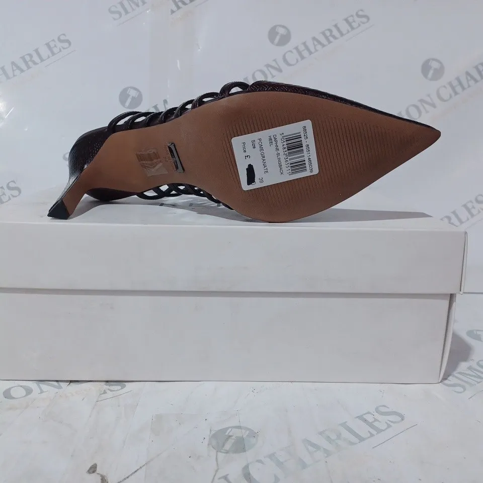 BOXED PAIR OF REISS DAPHNE SLINGBACK HEELS IN POMEGRANATE UK SIZE 6