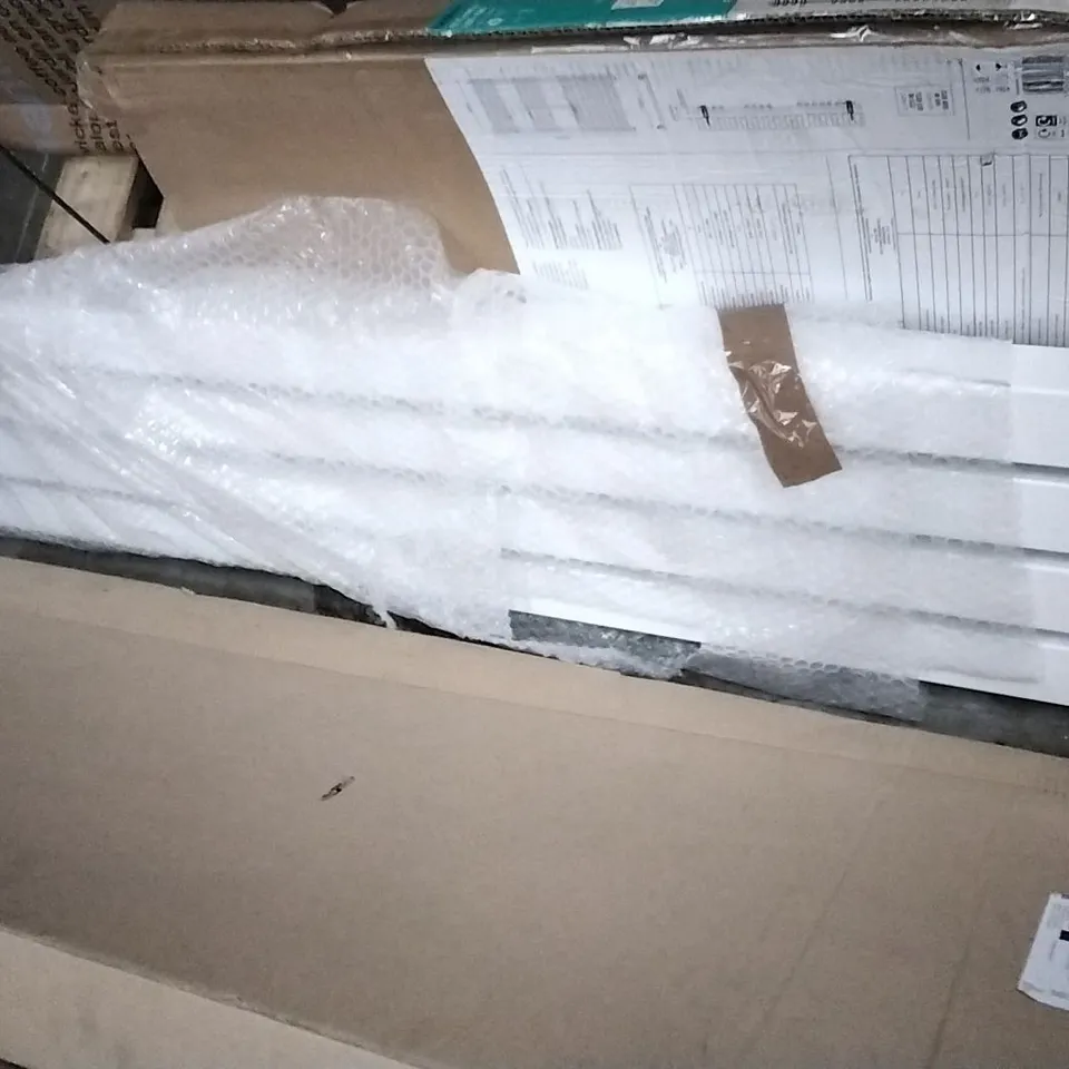 TALL SLIM WHITE RADIATOR, SIZE UNSPECIFIED 