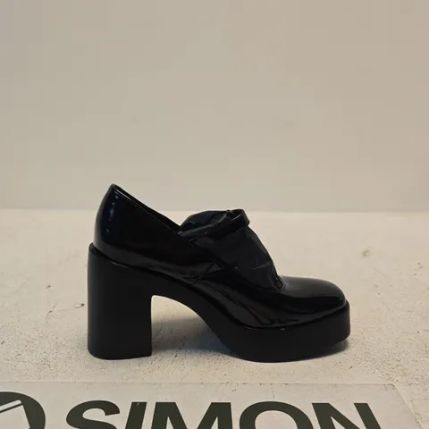 ASOS DESIGN BLACK PESO PLATFORM MARY JANE HEELS – UK 6