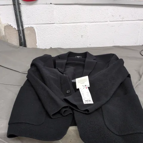 UNIQLO CASUAL KNITTED JACKET BLACK LARGE WITH TAGS