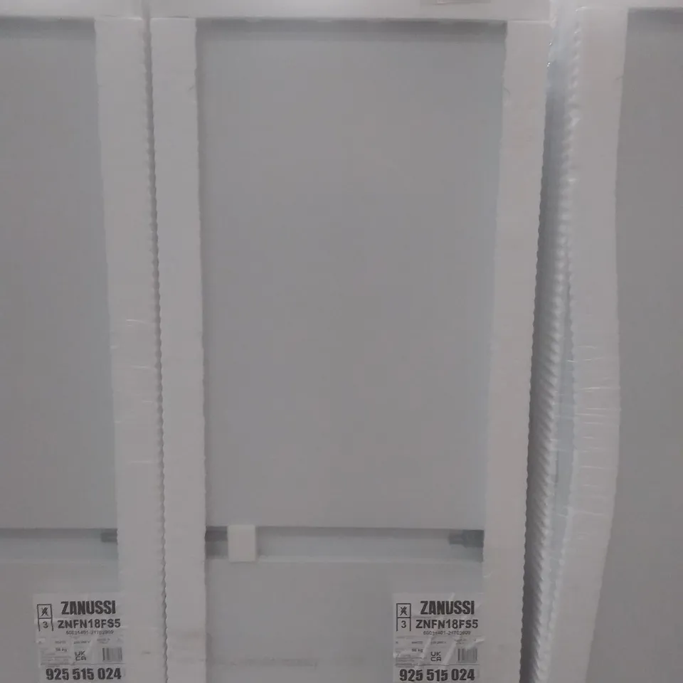 ZANUSSI ZNFN18FS5 BUILT IN REFRIGERATOR RRP £542.00