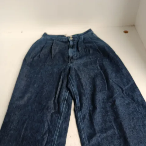 COS ORGANIC COTTON DENIM JEANS – UK 6