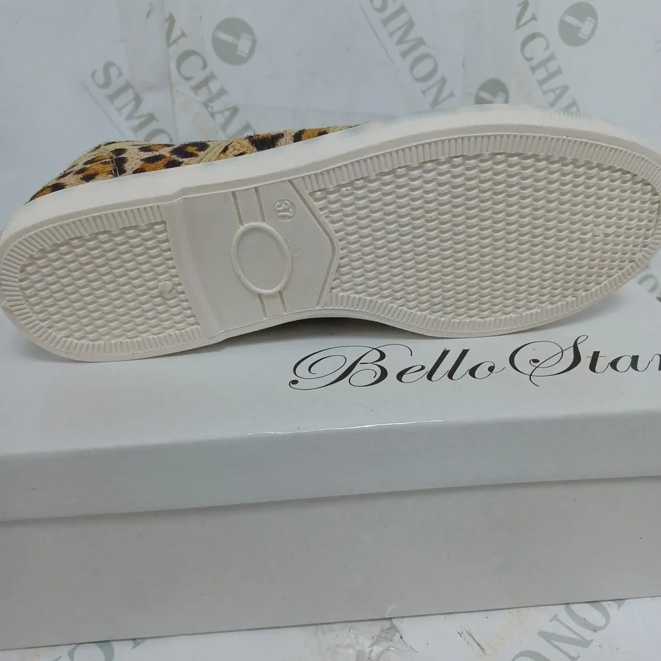 BOX OF APPROXIMATELY 12 BELLA STAR LEOPARD PRINT SHELL TOE SHOES 