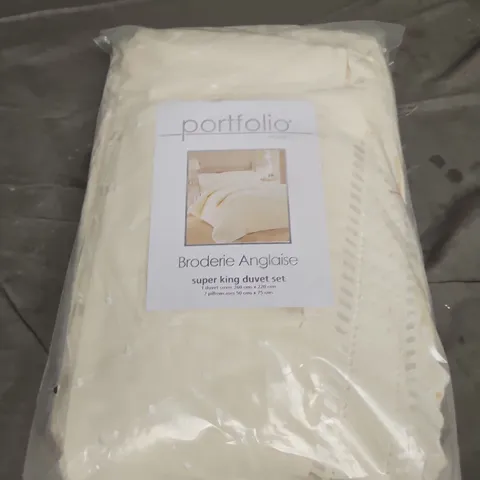 POTFOLIO SUPER KING DUVET SET