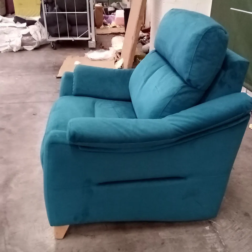 DESIGNER G PLAN HURST ELECTRIC RECLINER CHAIR - PLUSH MALLARD FABRIC
