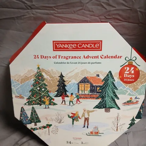 YANKEE CANDLE 24 DAYS OF FRAGRANCE ADVENT CALENDAR