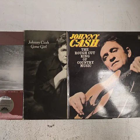 APPROXIMATELY 10 ASSORTED VINYL RECORDS TO INCLUDE JOHNNY CASH, ETC