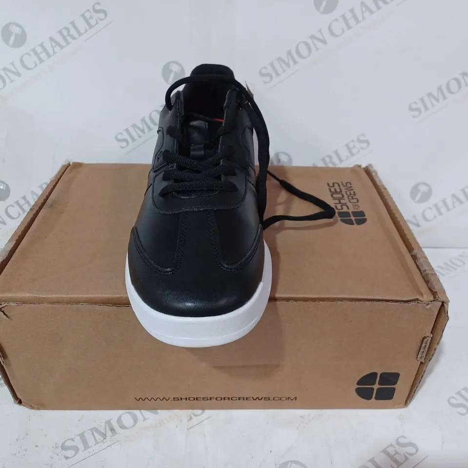 BOXED PAIR OF SHOES FOR CREWS FREESTYLE II SHOES IN BLACK UK SIZE 8