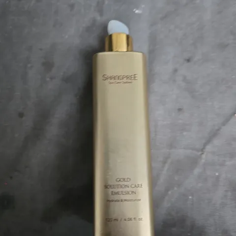 TOTE OF APPROXIMATELY 20 ASSORTED HEALTH/BEAUTY ITEMS TO INCLUDE: CARE EMULSION AND TOOTHBRUSH STERILIZER