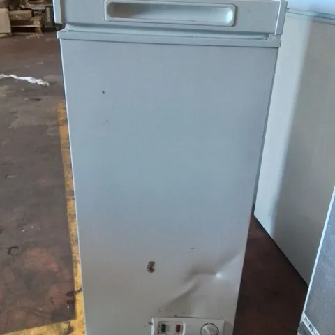 SIA 36CM WHITE SLIMLINE CHEST FREEZER –  CHF60B