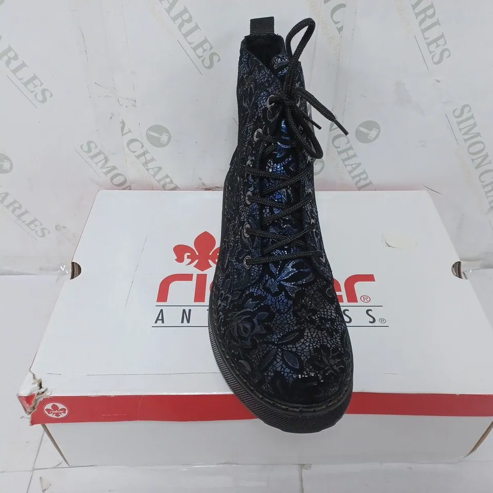 BOXED PAIR OF RIEKER LACE UP BOOTS IN NAVY SIZE 7.5 