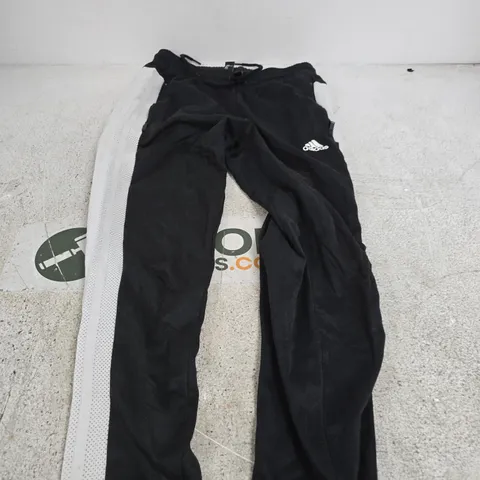 ADIDAS BLACK TRACK PANTS – XS