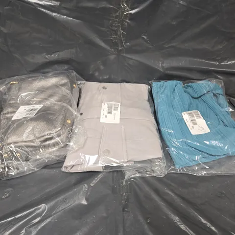 BOX OF APPROXIMATELY 15 ASSORTED CLOTHING ITEMS IN VARIOUS STYLES, COLORS AND SIZES