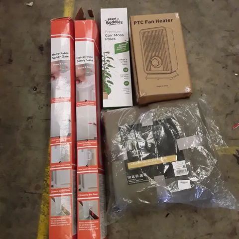 PALLET OF ASSORTED PRODUCTS INCLUDING PVC FAN HEATER, COIR MOSS POLES, RETRACTABLE SAFETY GATE, BLANKETS 