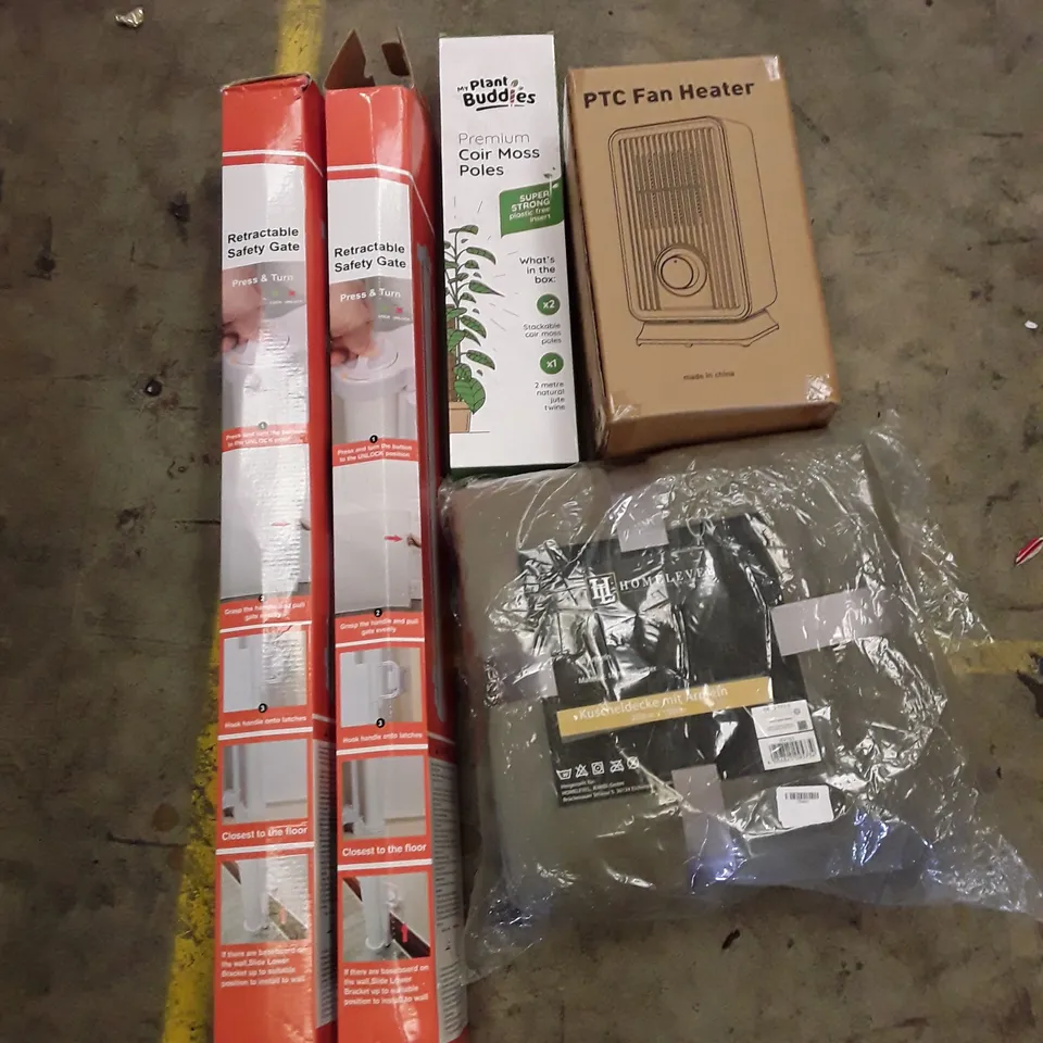 PALLET OF ASSORTED PRODUCTS INCLUDING PVC FAN HEATER, COIR MOSS POLES, RETRACTABLE SAFETY GATE, BLANKETS 