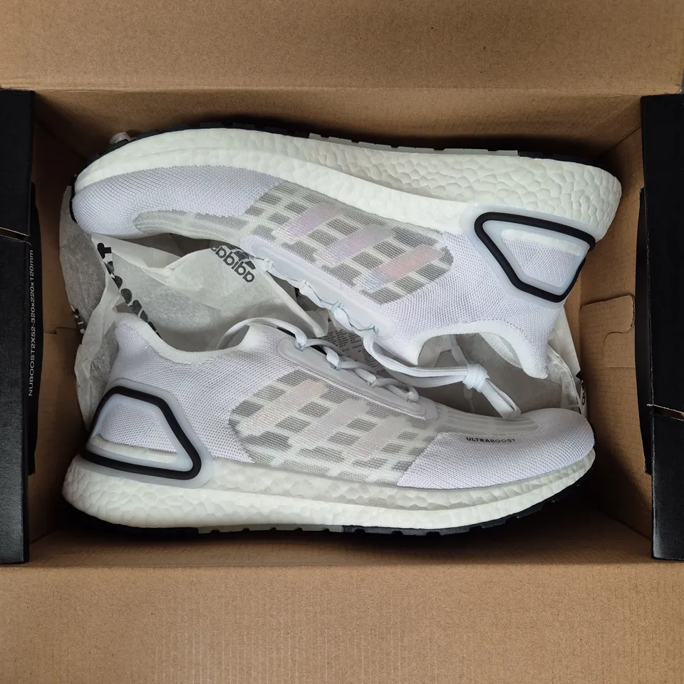 BRAND NEW BOXED PAIR OF ADIDAS ULTRABOOST S.RDY SHOES IN WHITE/BLACK UK SIZE 9