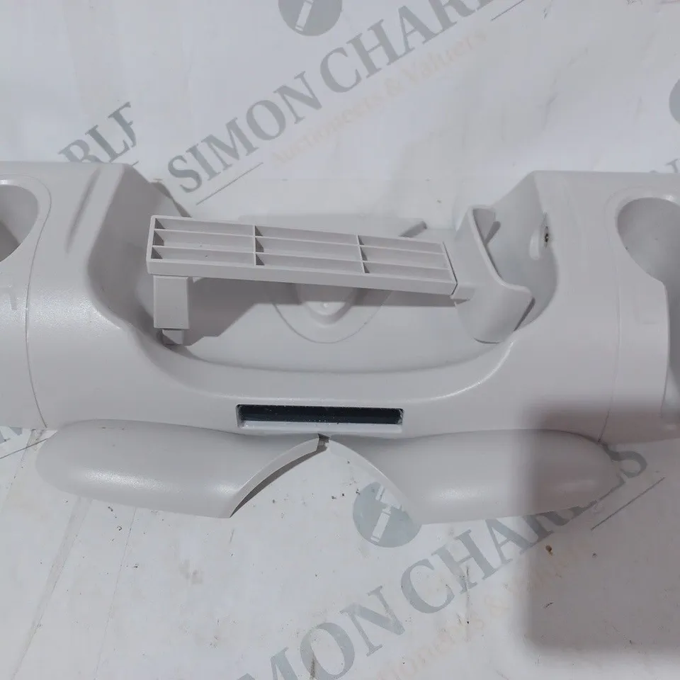 BOXED KJH 0Q2 VR MULTI-FUNCTIONAL CHARGING STAND