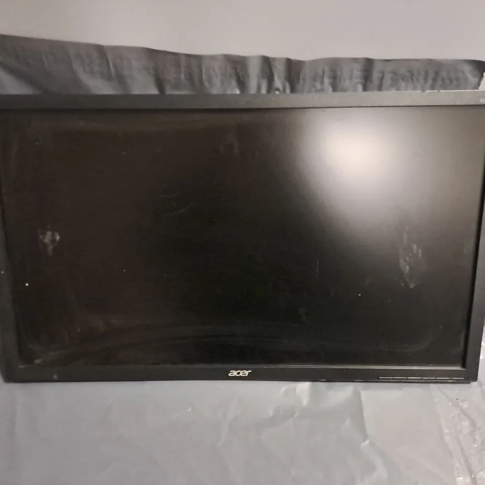 UNBOXED ACER 24" LCD MONITOR - V246HL