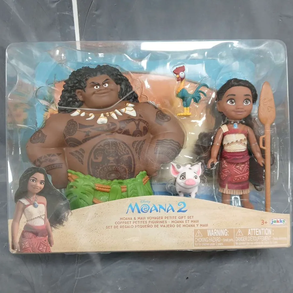 BOXED DISNEY MOANA MOANA 2 MOANA & MAUI PETITE GIFT SET