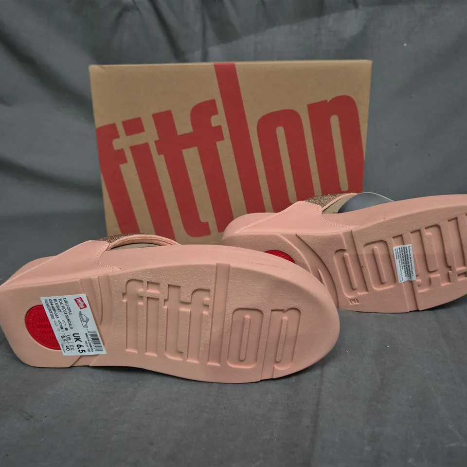 BOXED PAIR OF FITFLOP LULU OPUL TOE-POST SANDALS BLUSHY UK 6.5