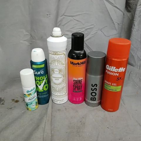 APPROXIMATELY 15 ASSORTED AEROSOLS TO INCLUDE GILETTE FUSION SHAVING GEL, BOSS BOTTLED SPRAY, BATISTE DRY SHAMPOO, ETC - COLLECTION ONLY