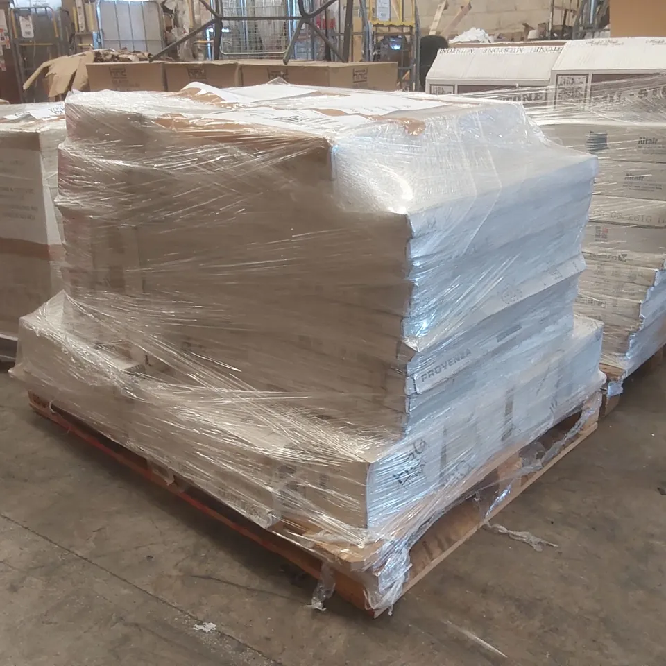 PALLET CONTAINING A VERY LARGE QUANTITY OF ASSORTED TILES