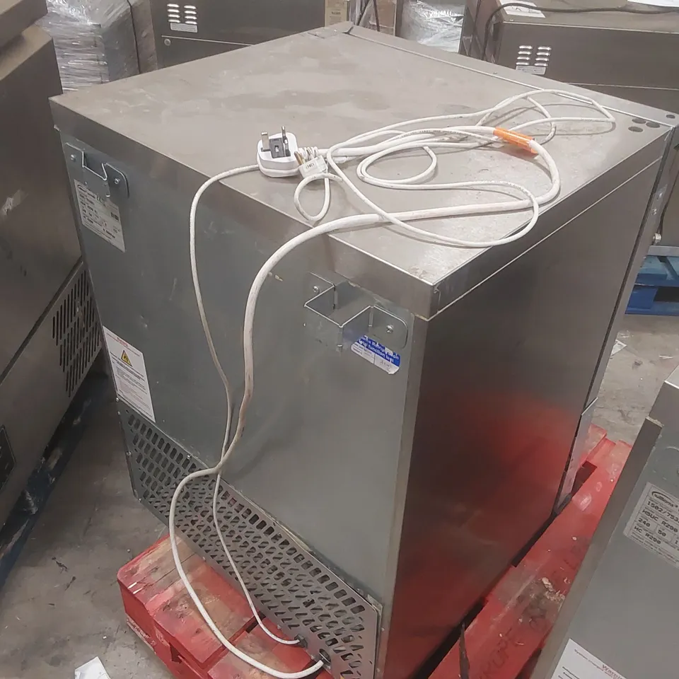 WILLIAMS H5UC R290 R1 COMMERCIAL UNDERCOUNTER REFRIGERATOR