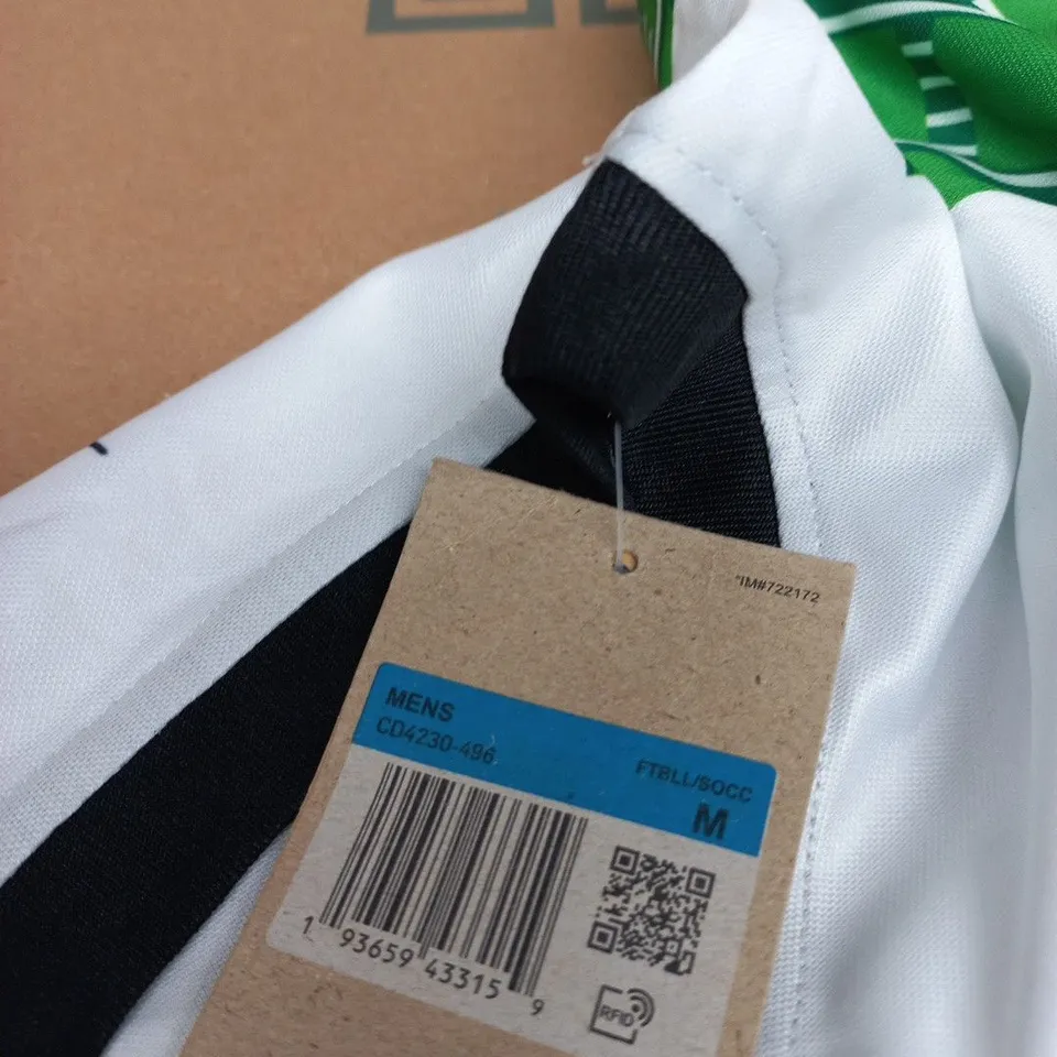 NIKE NIGERIA FOOTBALL FEDERATION MENS JERSEY – WHITE WITH GREEN ACCENTS, SIZE M