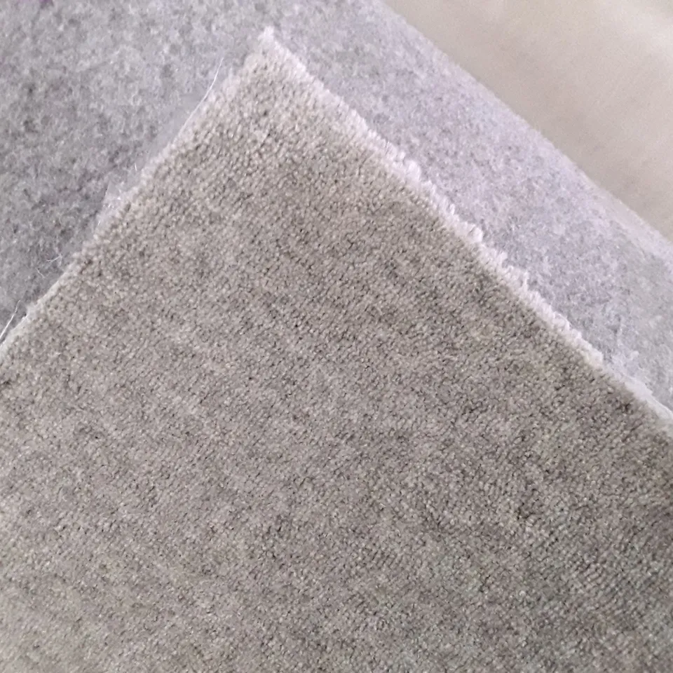 ROLL OF QUALITY PURE & SIMPLE PLAIN SHEAR CARPET APPROXIMATELY 28.25×4M