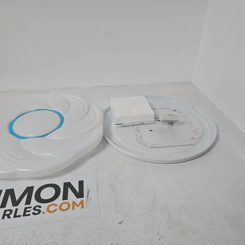 ROUND LED CEILING LIGHT FIXTURE WITH DECORATIVE BLUE RING – WHITE