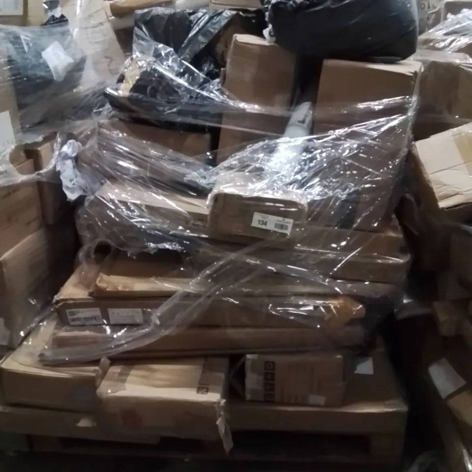 PALLET OF ASSORTED HOUSEHOLD GOODS AND PRODUCTS TO INCLUDE;ELECTRIC SANDER,VACUUM CLEANER,PILLOW 
