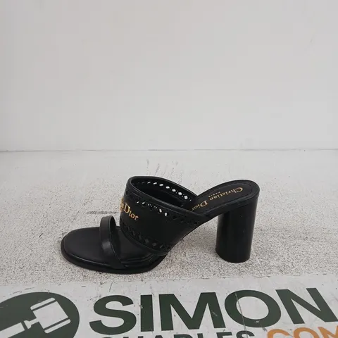 CHRISTIAN DIOR BLACK LEATHER SANDALS WITH PERFORATED STRAP AND GOLD LOGO, (EU 38.5)