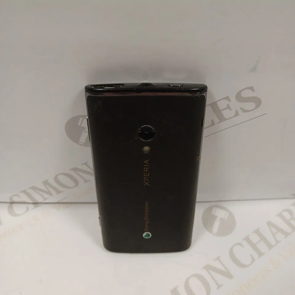 SONY ERICSSON XPERIA MOBILE PHONE 