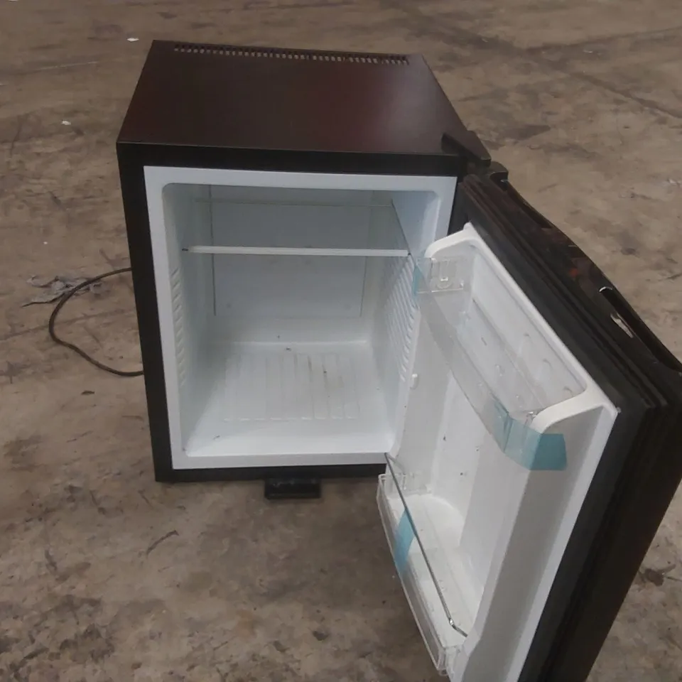 BARCOOL COMMERCIAL MINI BAR CHILLER