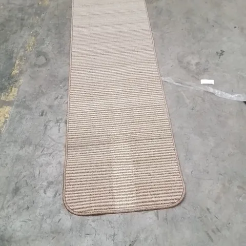 QUALITY DESIGNER AREA RUG - APPROXIMATELY 230X60CM