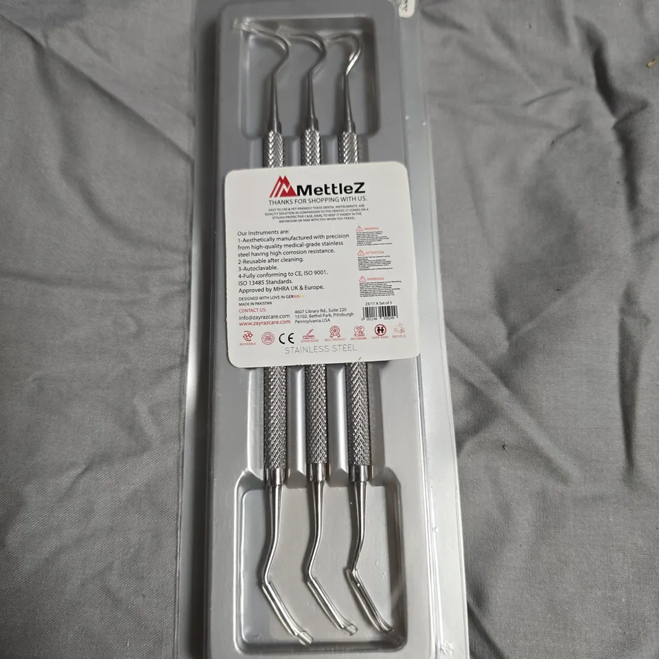 APPROXIMATELY 10 METTLEZ DENTAL INSTRUMENT SET – 4-PIECE STAINLESS STEEL TOOLS IN BLISTER PACK 