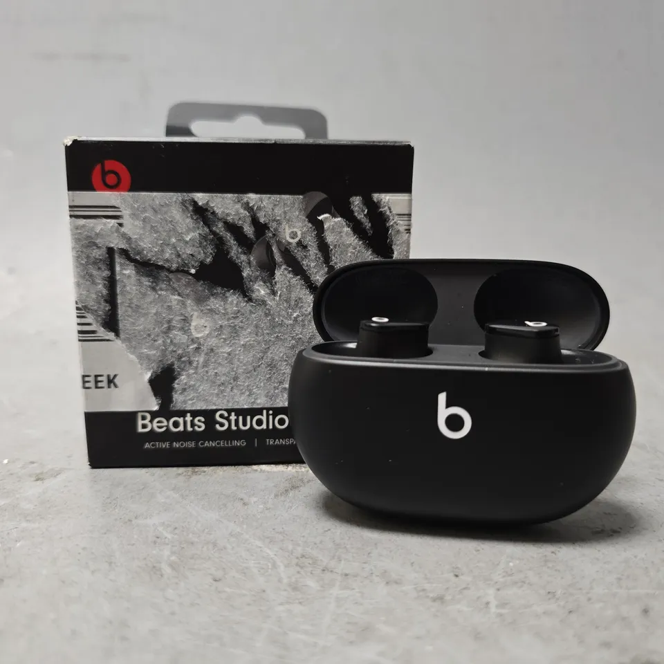 BOXED BEATS STUDIO BUDS 