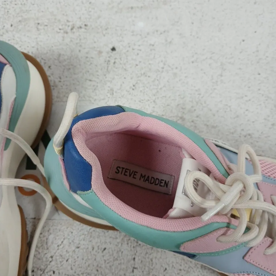 STEVE MADDEN WOMEN'S SNEAKERS – COLOURFUL PASTEL MIX, PINK INTERIOR