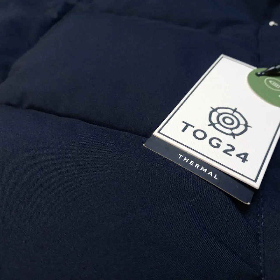 TOG 24 NAVY PADDED WINTER COAT - MEDIUM