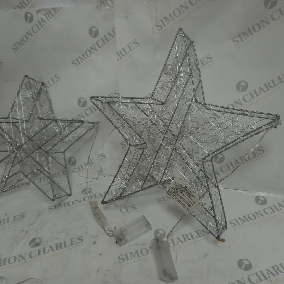 SET OF 2 LIGHT UP STAR ROOM DECORATIONS RRP £32.99