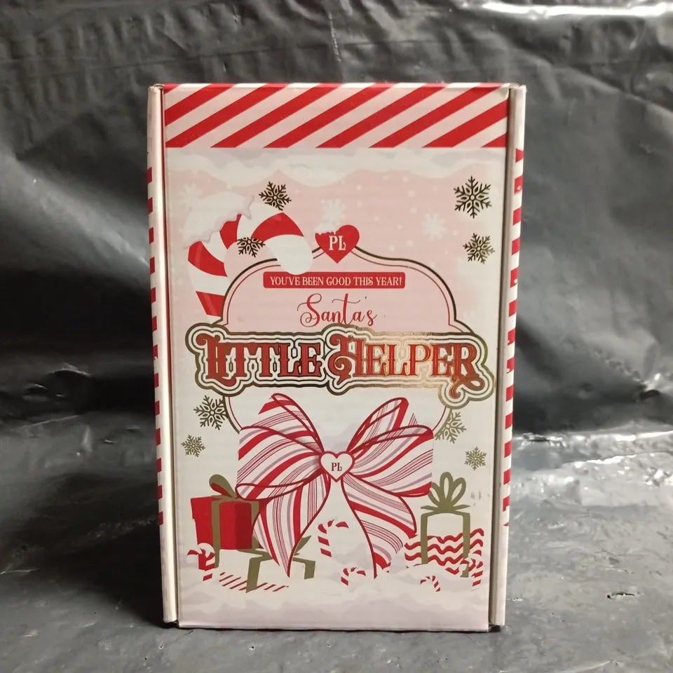 P.LOUISE SANTA'S LITTLE HELPER CHRISTMAS-THEMED MAKEUP GIFT SET