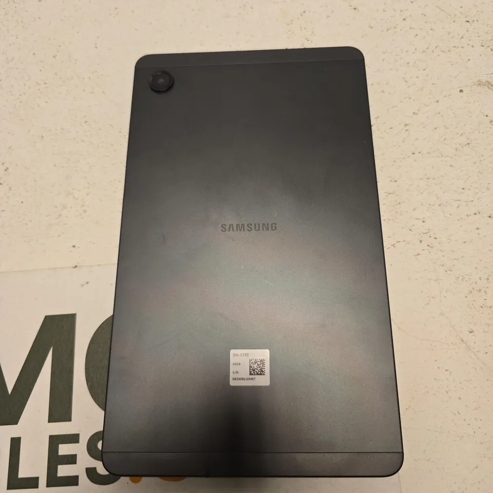 SAMSUNG SM-X110 TABLET 64GB SMASHED SCREEN