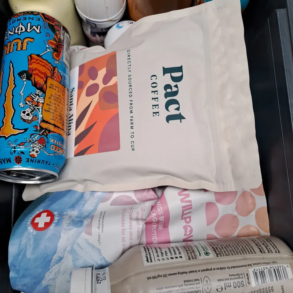 BOX OF APPROXIMATELY 15 ITEMS TO INCLUDE MONSTER ENERGY, MYFOOD SHAKE, PACT COFFEE ETC