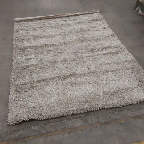 QUALITY DESIGNER AREA RUG - APPROXIMATELY 230 x 160cm