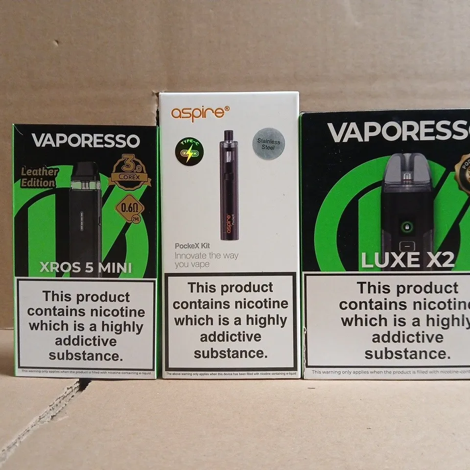 APPROXIAMTELY 15 ASSORTED VAPING PRODUCTS TO INCLUDE VAPORESSO, ASPIRE, ETC - COLLECTION ONLY