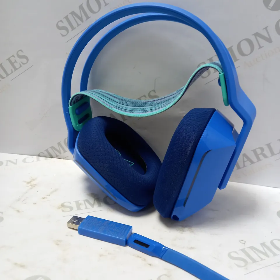 LOGITECH G733 WIRELESS RGB GAMING HEADSET 